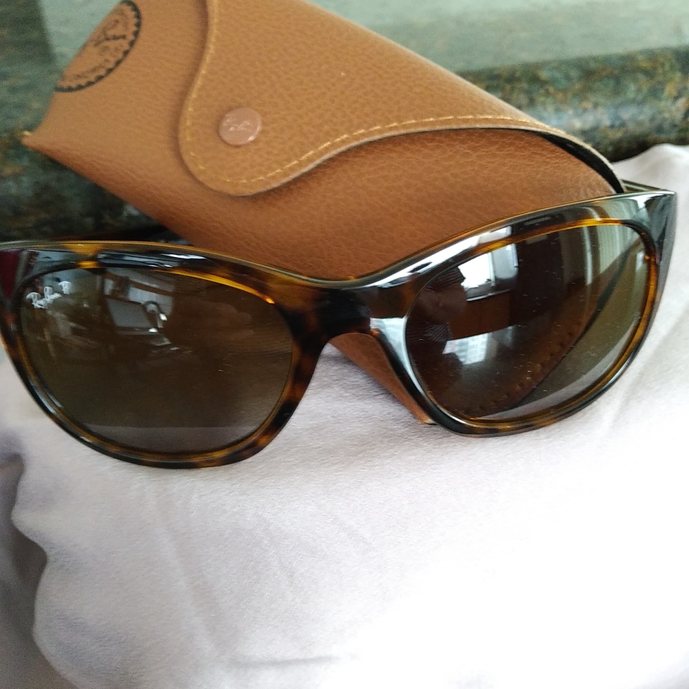 Ray-Ban - Havana sunglasses - new; never worn.